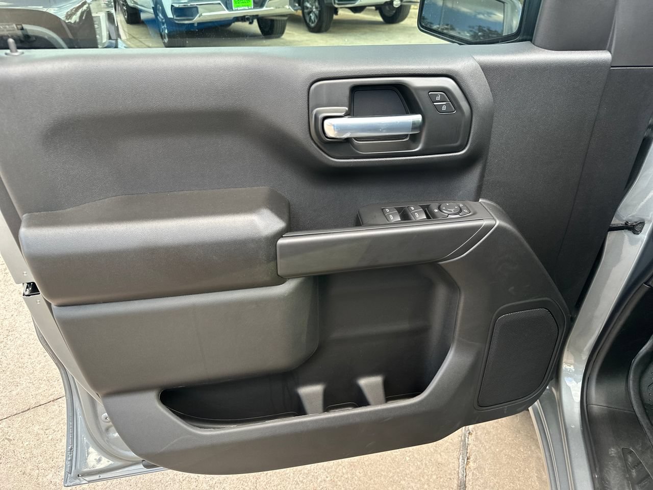 2026 Chevrolet Silverado 1500 Custom, photo 10