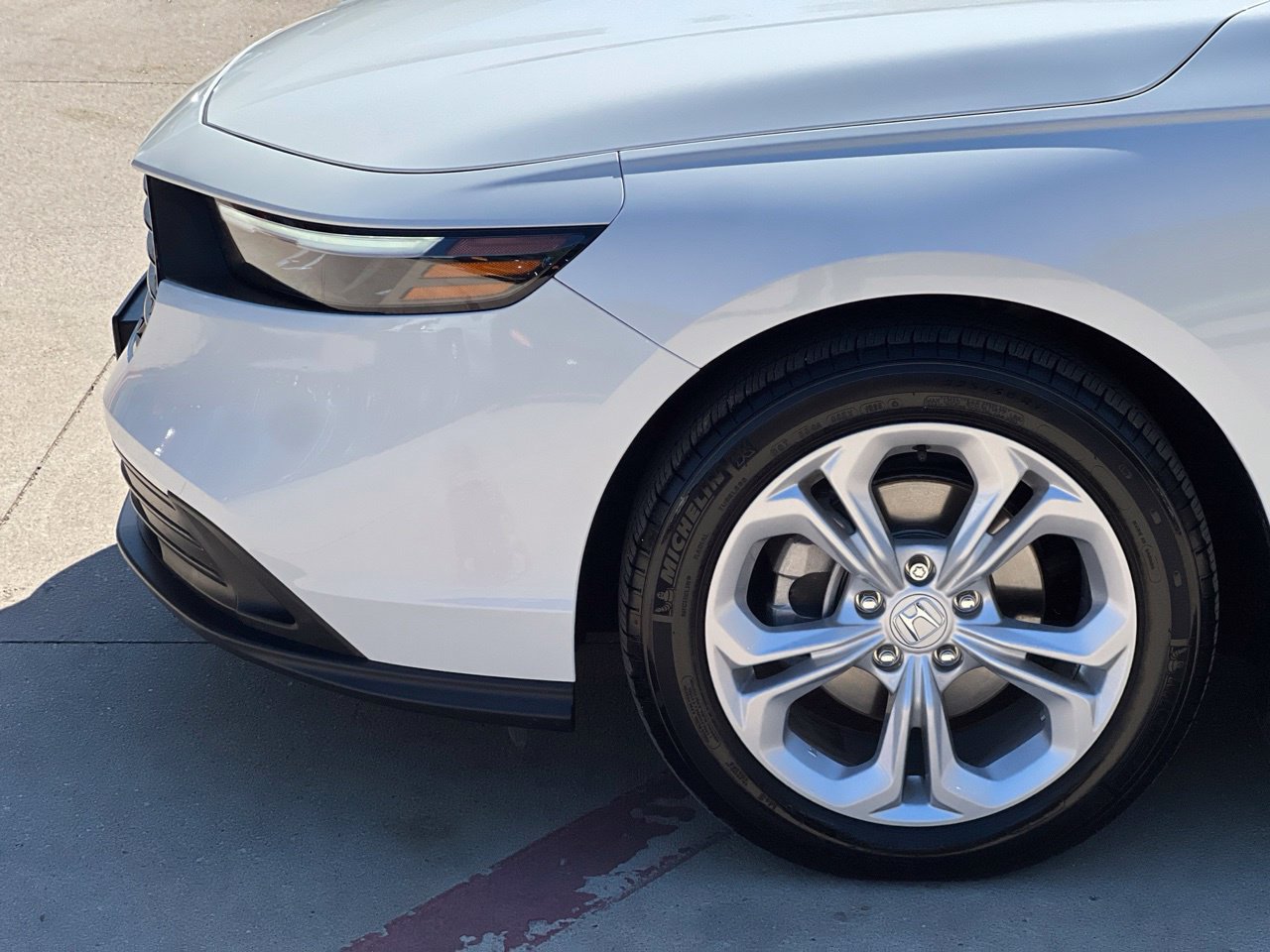 2025 Honda Accord Sedan LX - Photo 26
