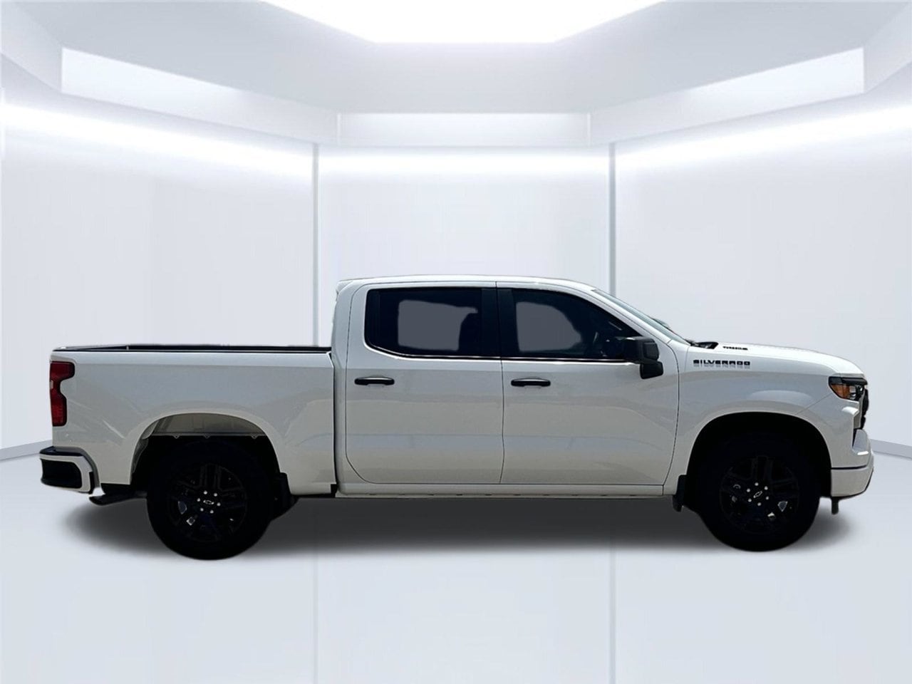 2026 Chevrolet Silverado 1500 Custom - Photo 8
