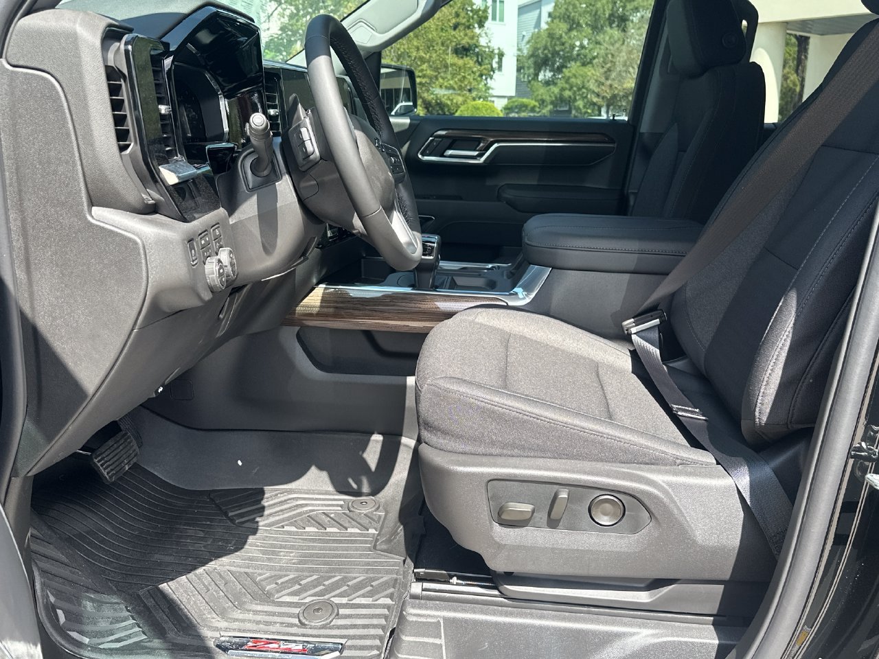 2026 Chevrolet Silverado 1500 LT Trail Boss, photo 10