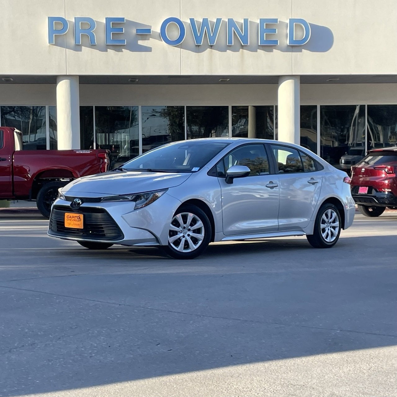 Used 2024 Toyota Corolla LE with VIN 5YFB4MDE2RP155887 for sale in Northfield, Minnesota