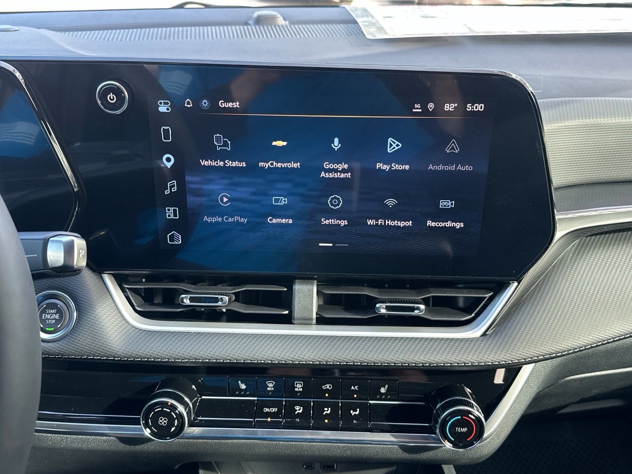 2027 Chevrolet Equinox LT SUV, photo 19