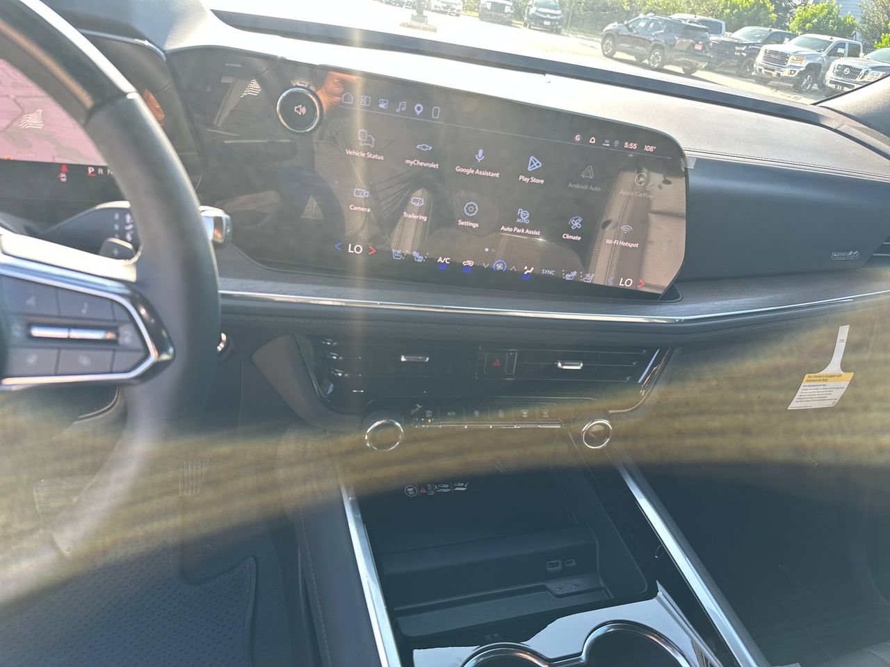 2026 Chevrolet Suburban High Country, photo 18