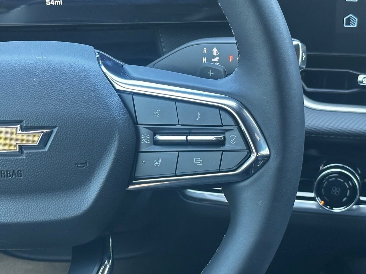 2027 Chevrolet Equinox LT - Photo 17