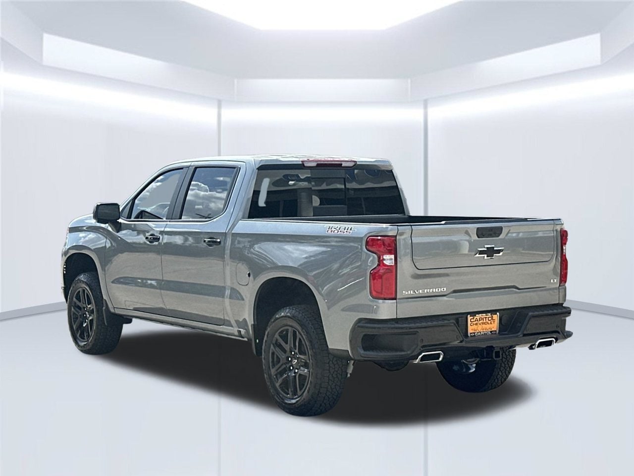 2026 Chevrolet Silverado 1500 LT Trail Boss Truck, photo 3