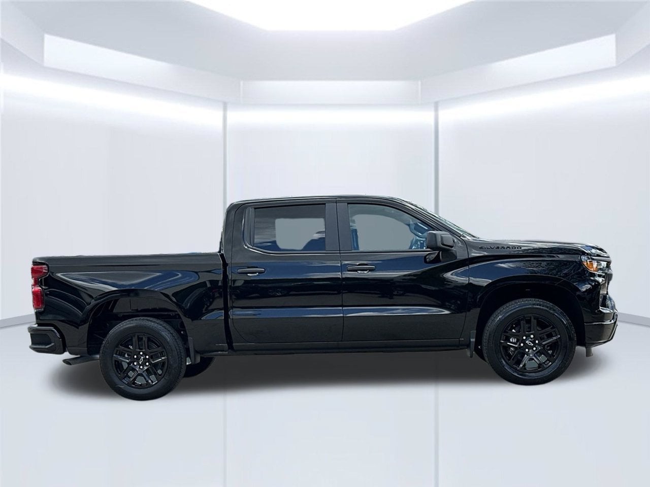 2026 Chevrolet Silverado 1500 Custom - Photo 6