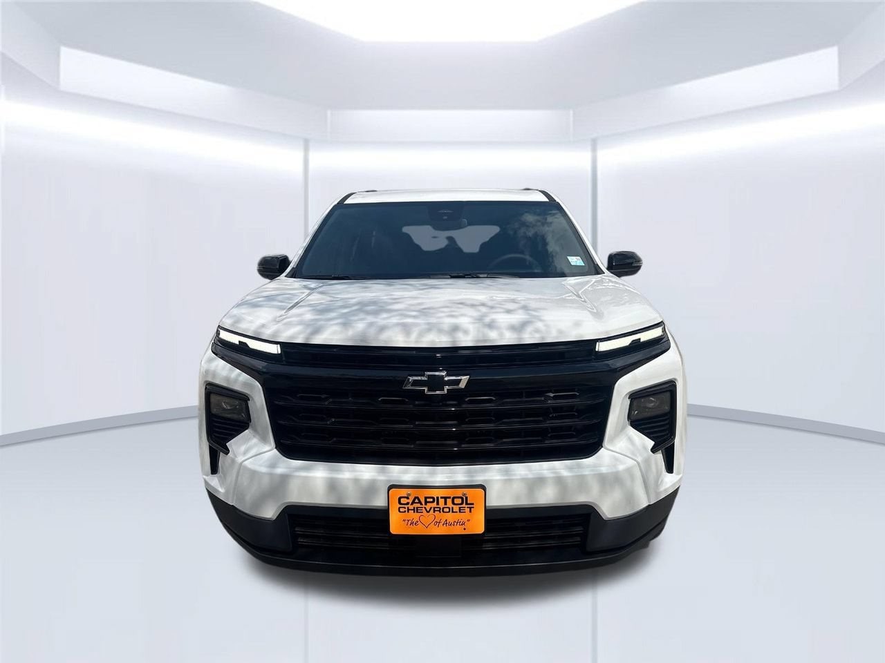2027 Chevrolet Traverse LT - Photo 8