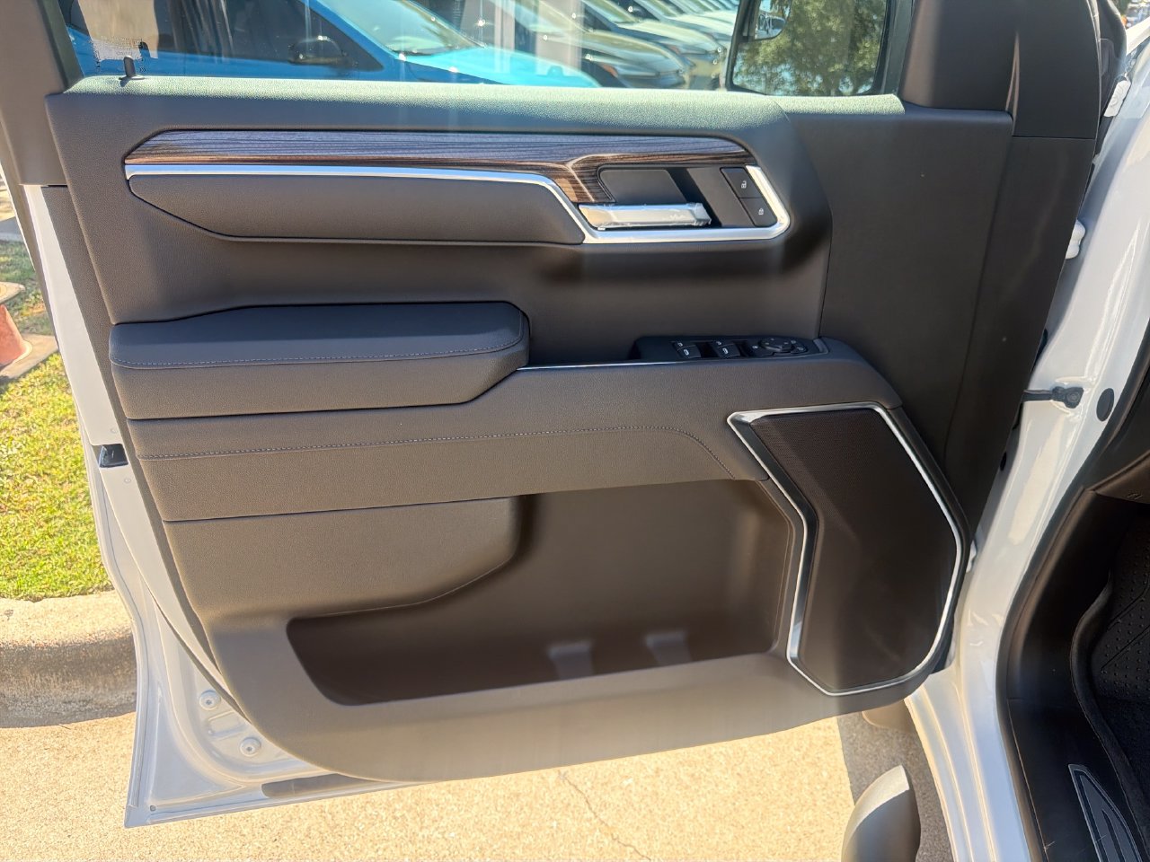 2026 Chevrolet Silverado 1500 RST - Photo 10