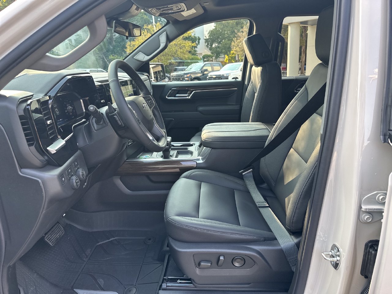 2026 Chevrolet Silverado 1500 RST - Photo 9