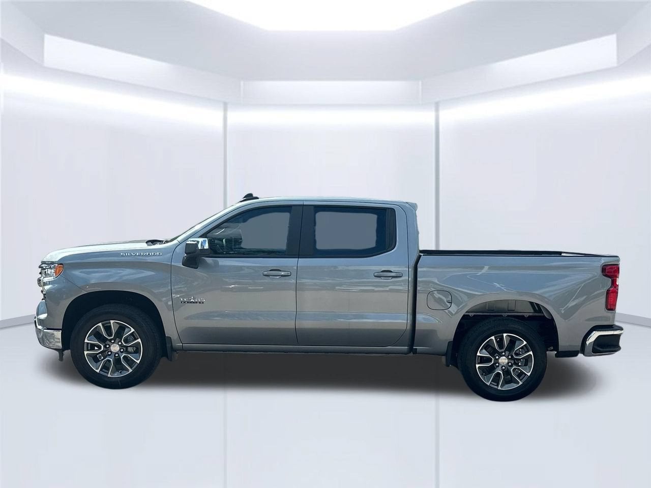 2026 Chevrolet Silverado 1500 LT Truck, photo 2