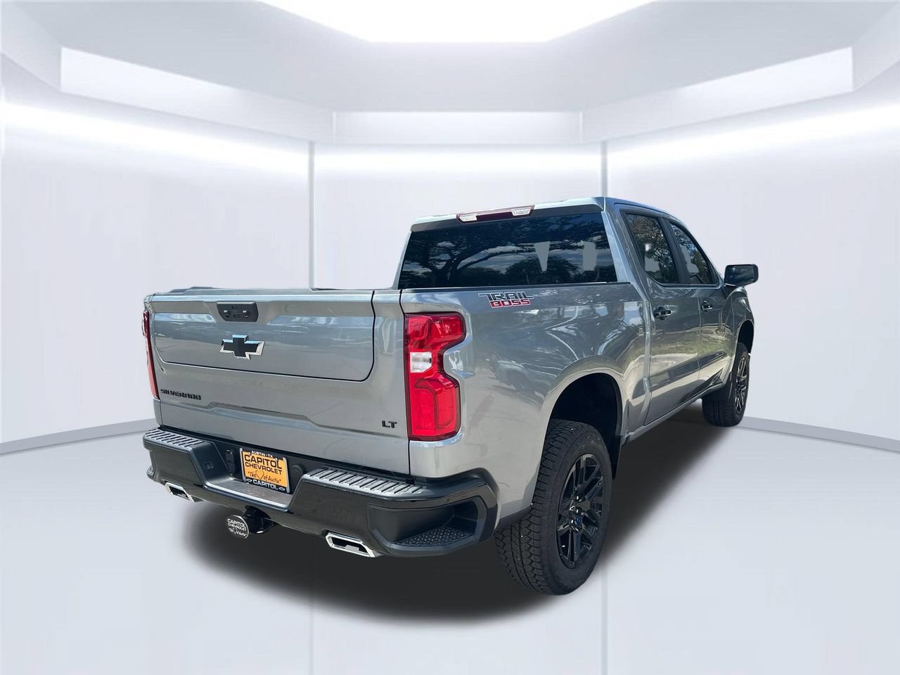 2026 Chevrolet Silverado 1500 LT Trail Boss - Photo 6