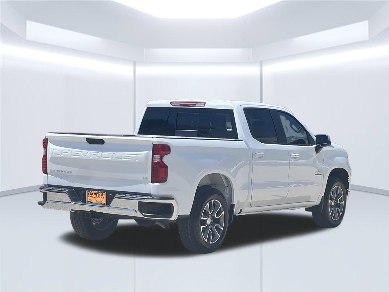 2026 Chevrolet Silverado 1500 LT - Photo 8