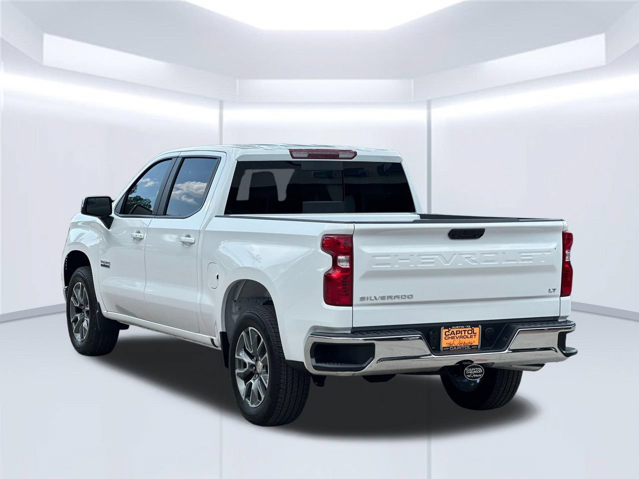 2026 Chevrolet Silverado 1500 LT, photo 3