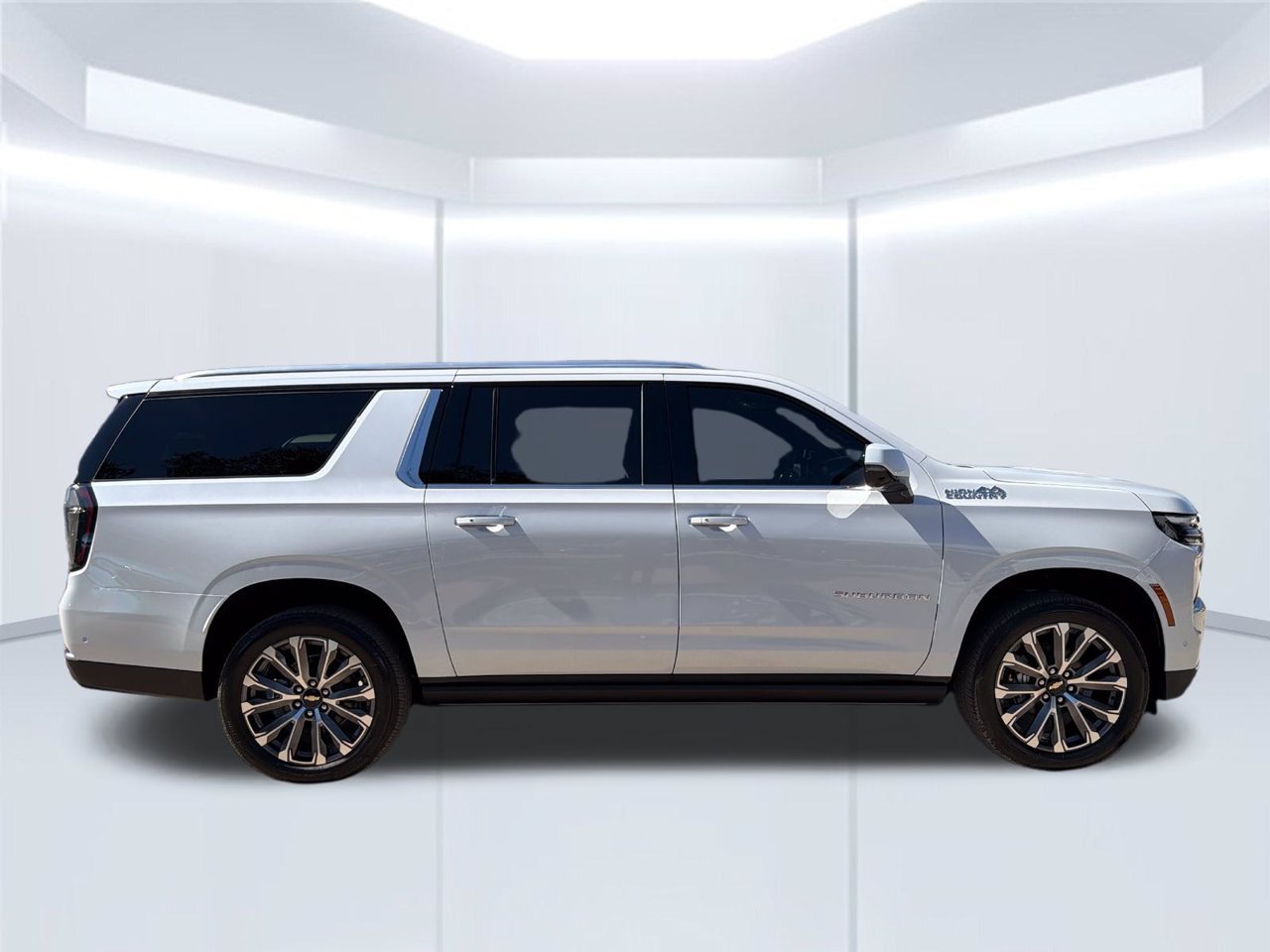 2026 Chevrolet Suburban High Country SUV, photo 7