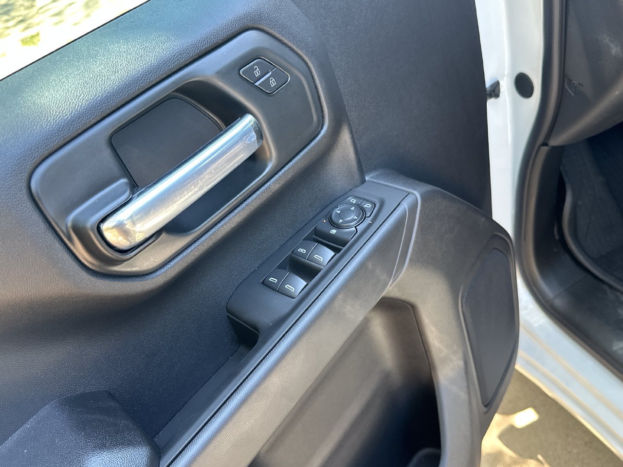 2026 Chevrolet Silverado 1500 Custom - Photo 11