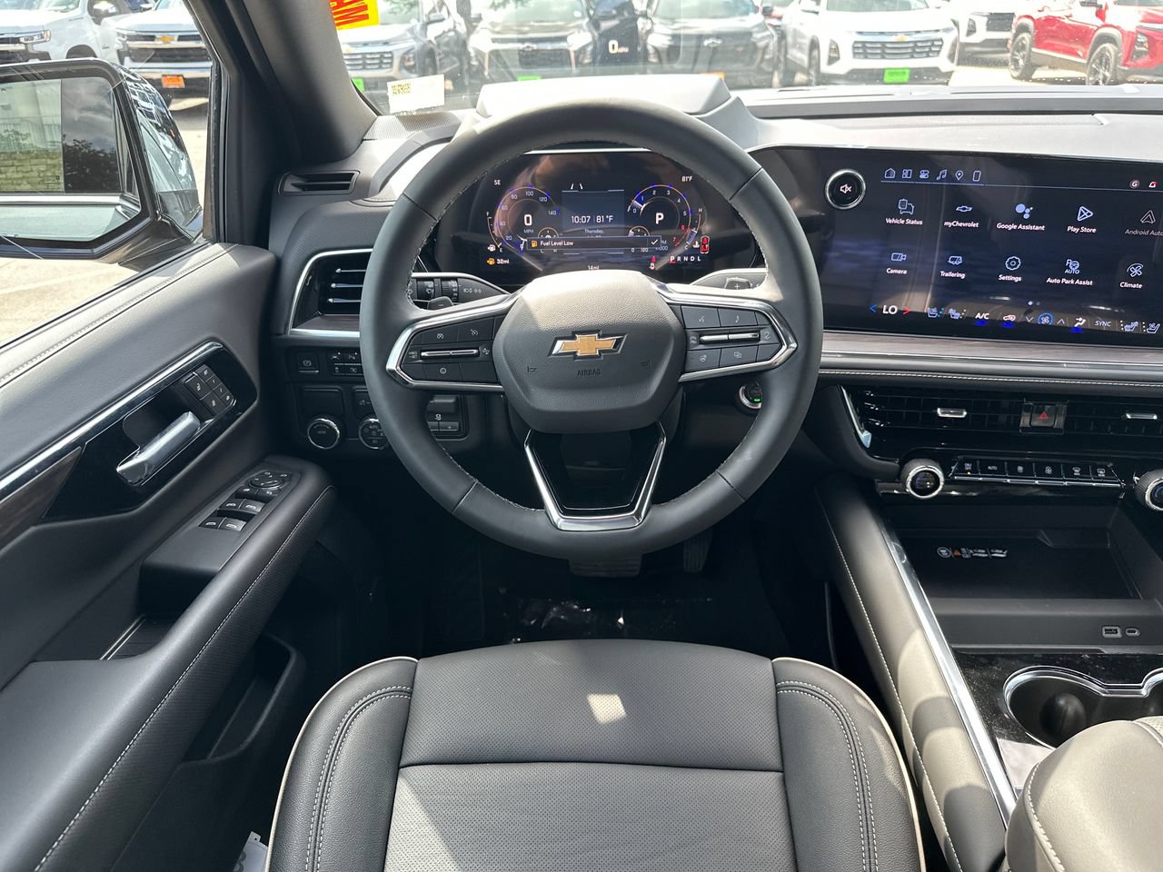 2026 Chevrolet Suburban High Country - Photo 14