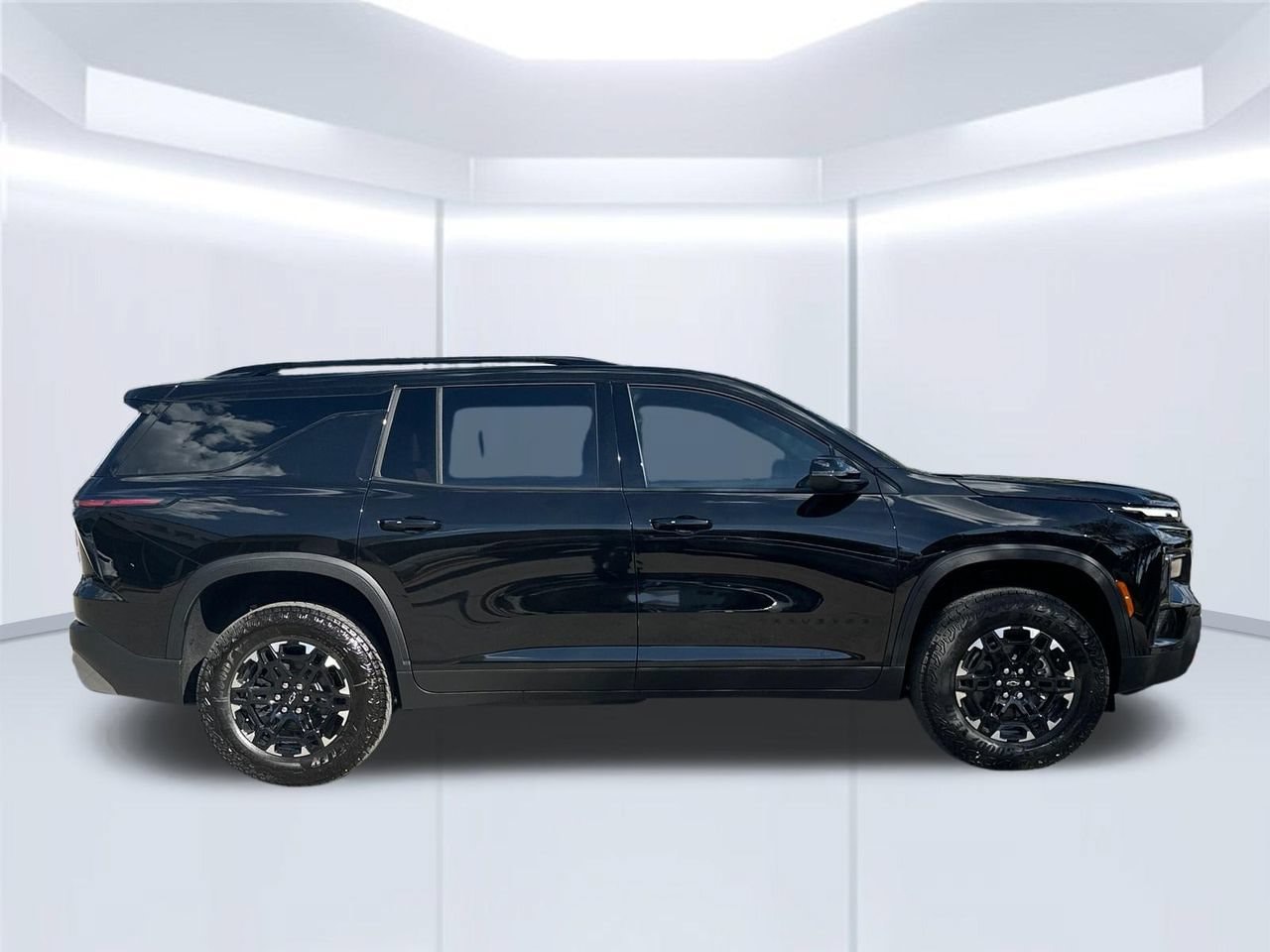 2027 Chevrolet Traverse Z71 - Photo 7