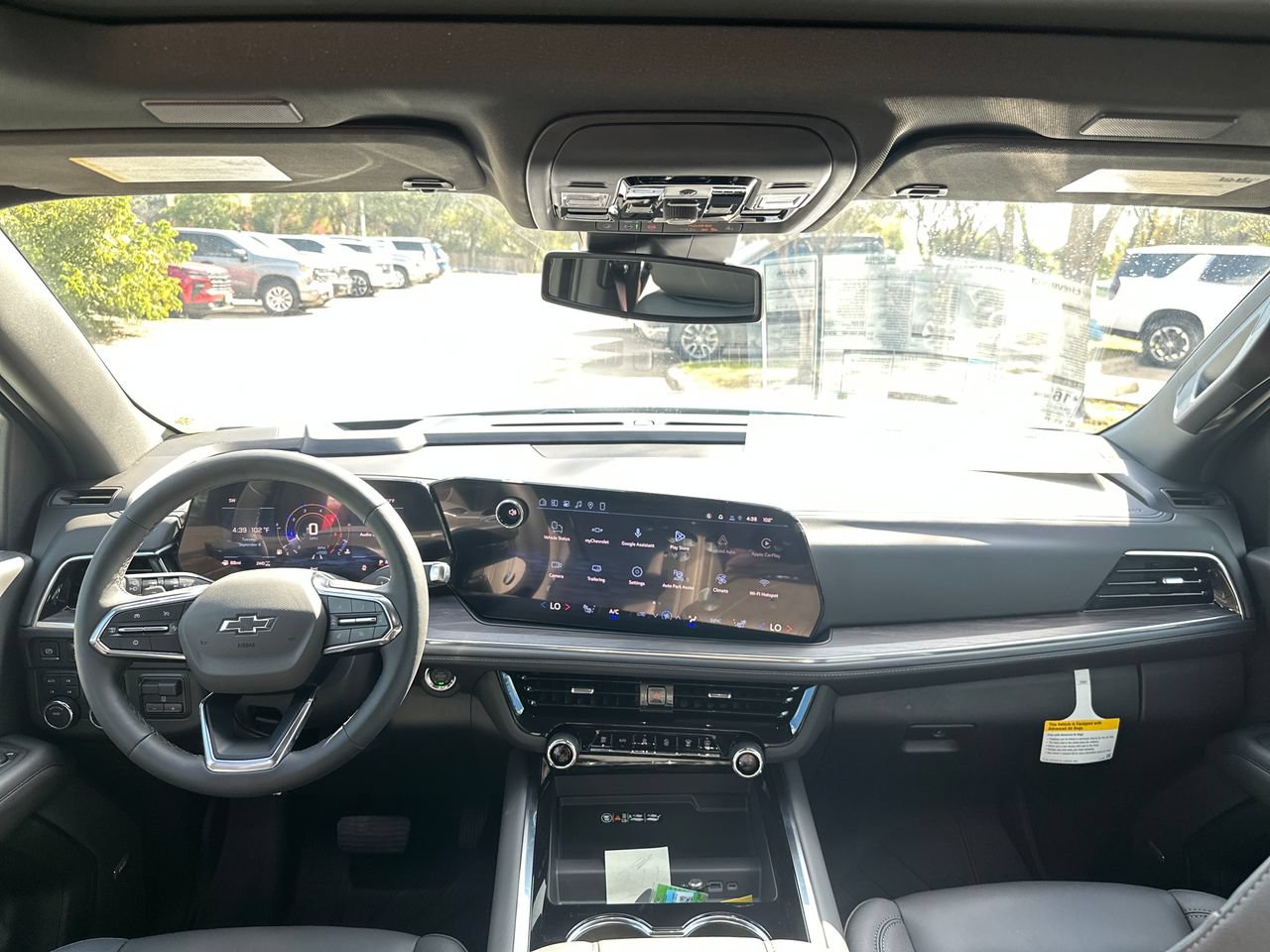 2026 Chevrolet Suburban Z71 SUV, photo 13
