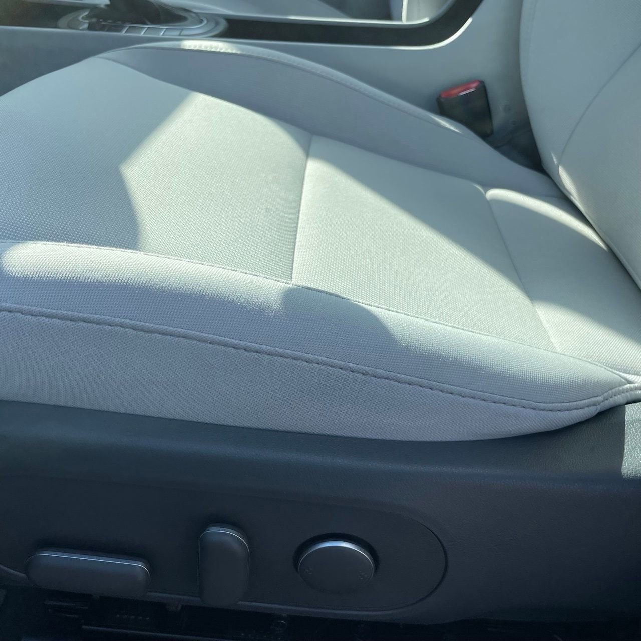 2025 Hyundai Kona SEL - Photo 22