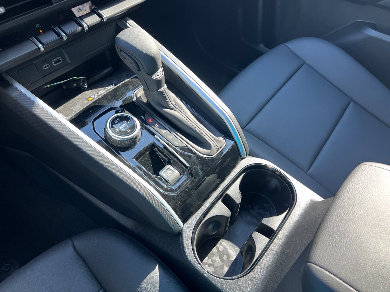 2026 Chevrolet Colorado Trail Boss - Photo 23