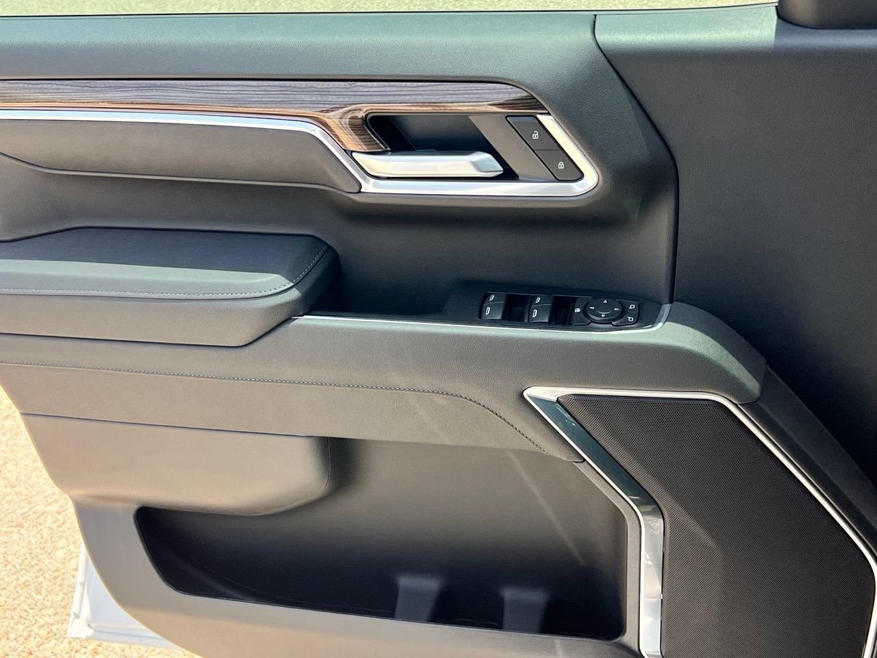 2026 Chevrolet Silverado 1500 LT - Photo 24