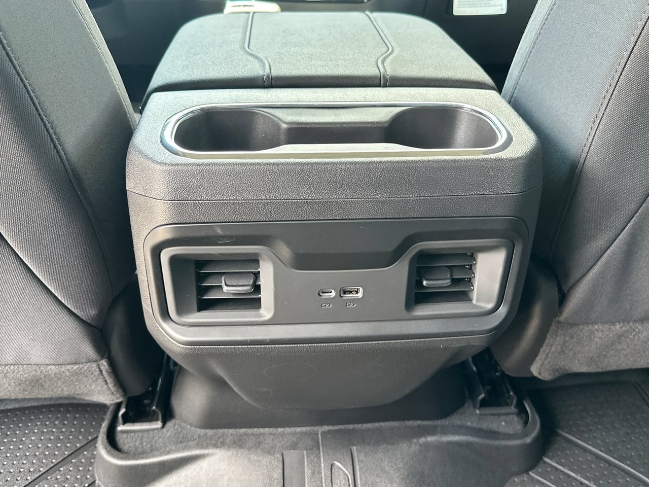 2026 Chevrolet Silverado 1500 LT - Photo 28