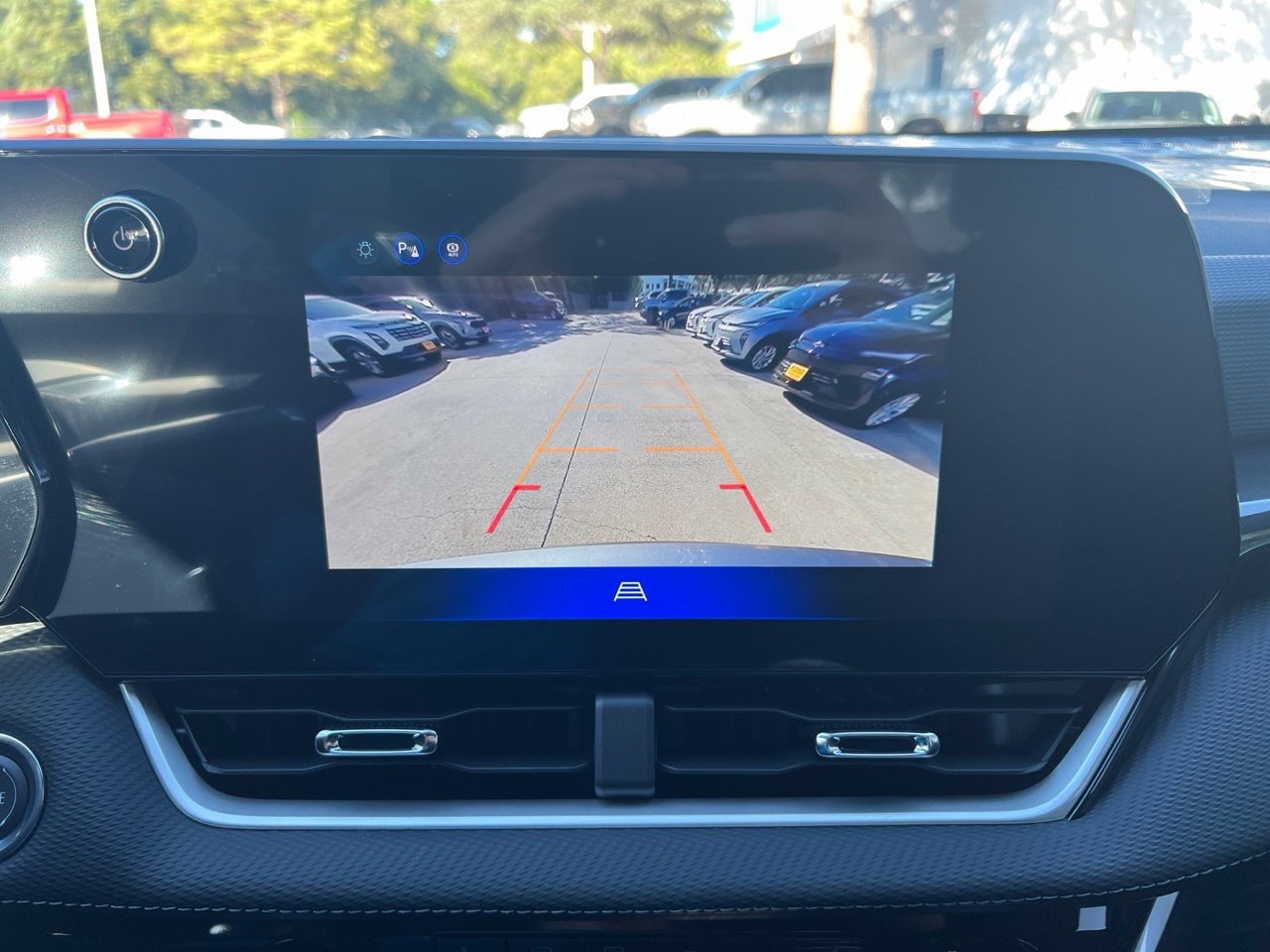 2027 Chevrolet Equinox LT, photo 21