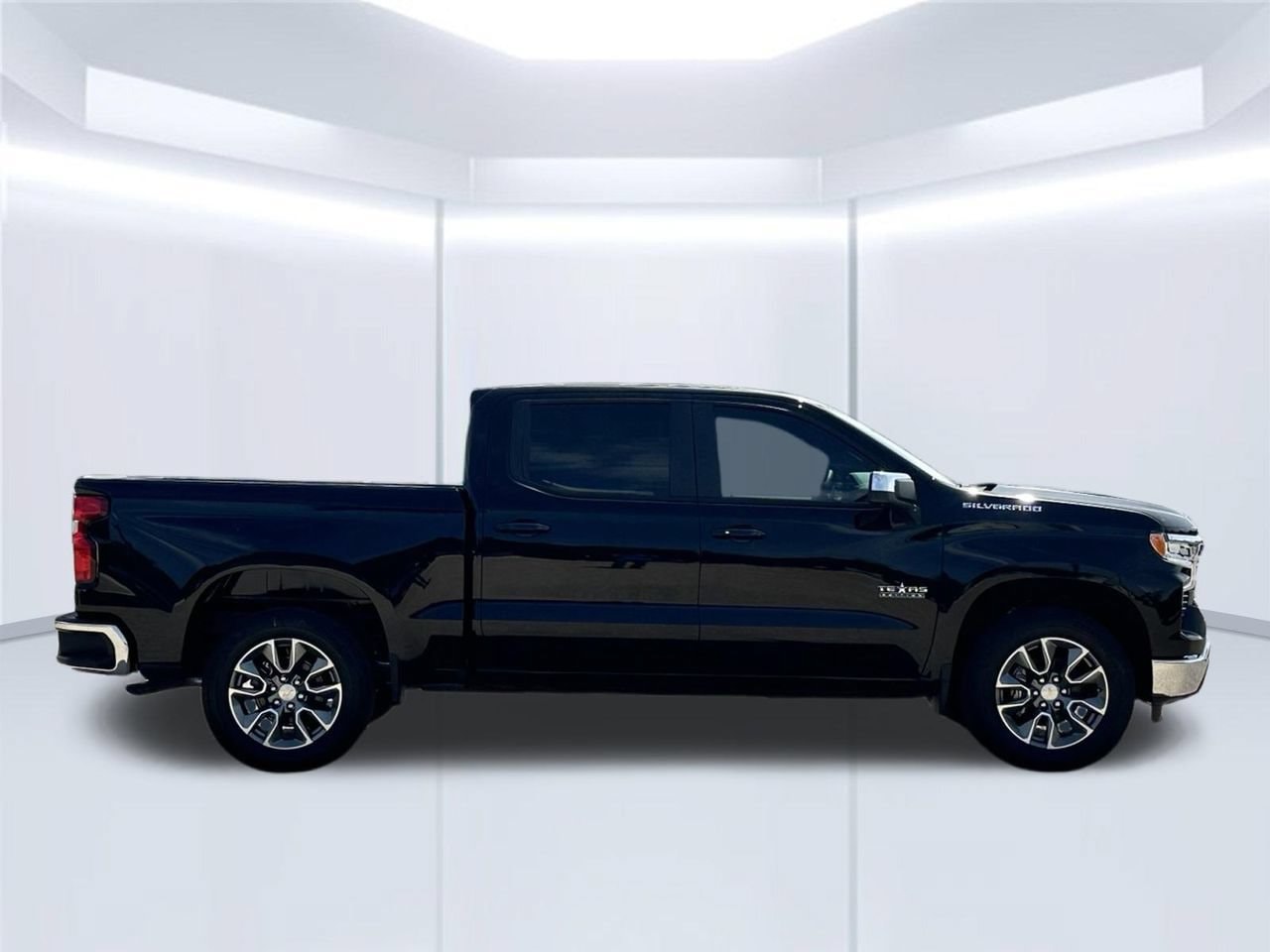 2026 Chevrolet Silverado 1500 LT Truck, photo 8