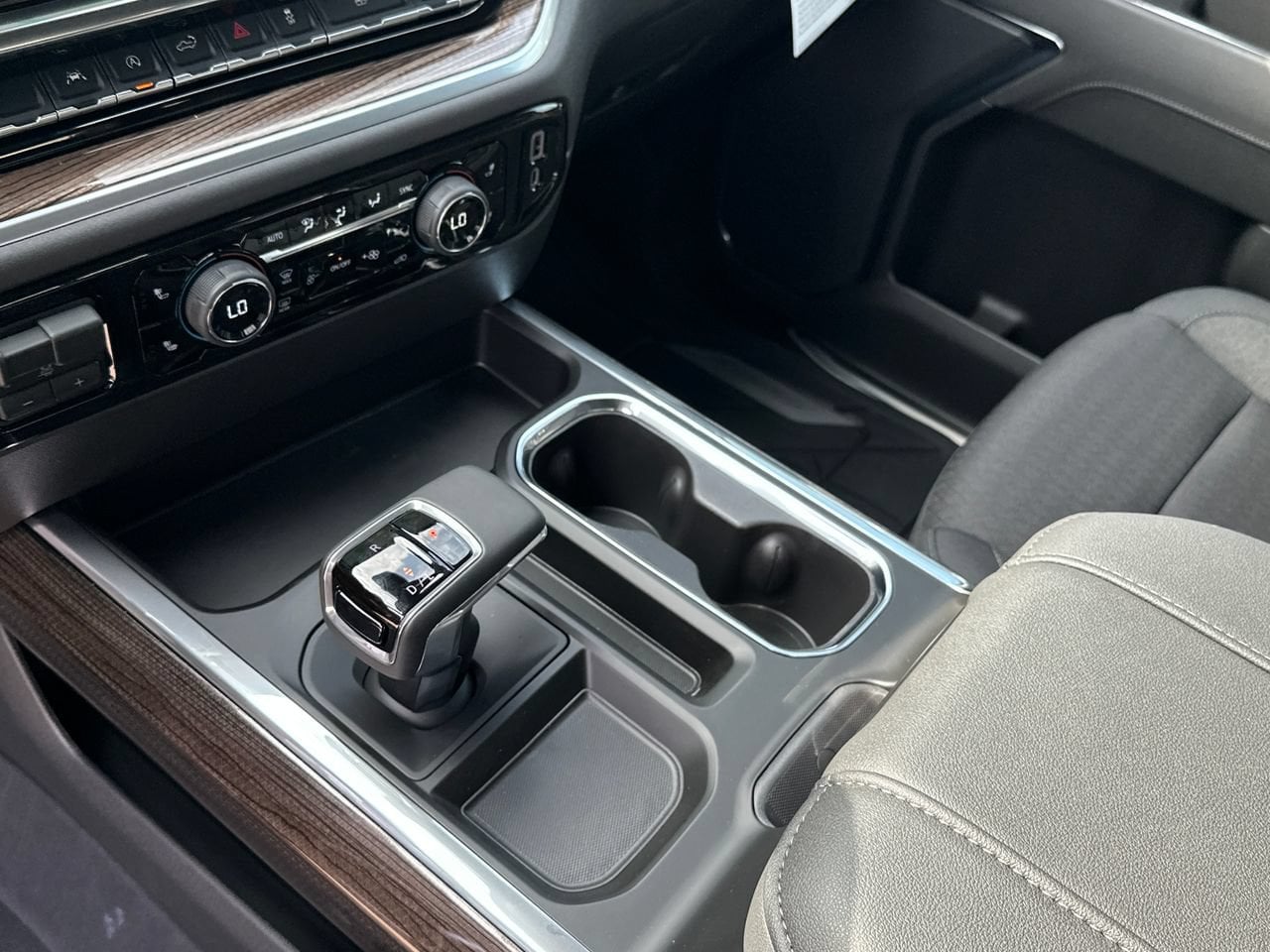 2026 Chevrolet Silverado 1500 LT - Photo 25