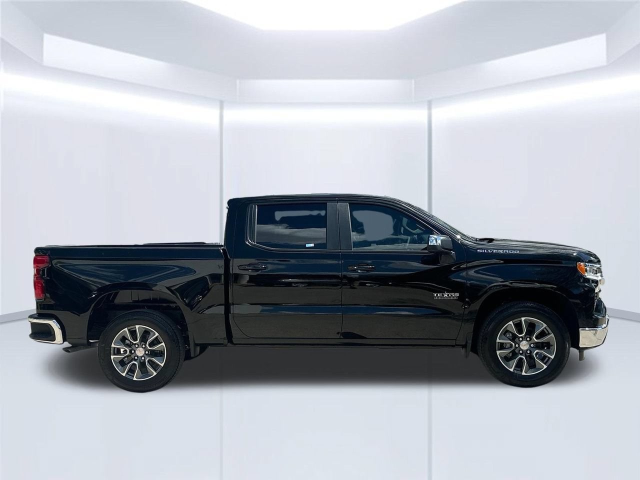 2026 Chevrolet Silverado 1500 LT Truck, photo 6
