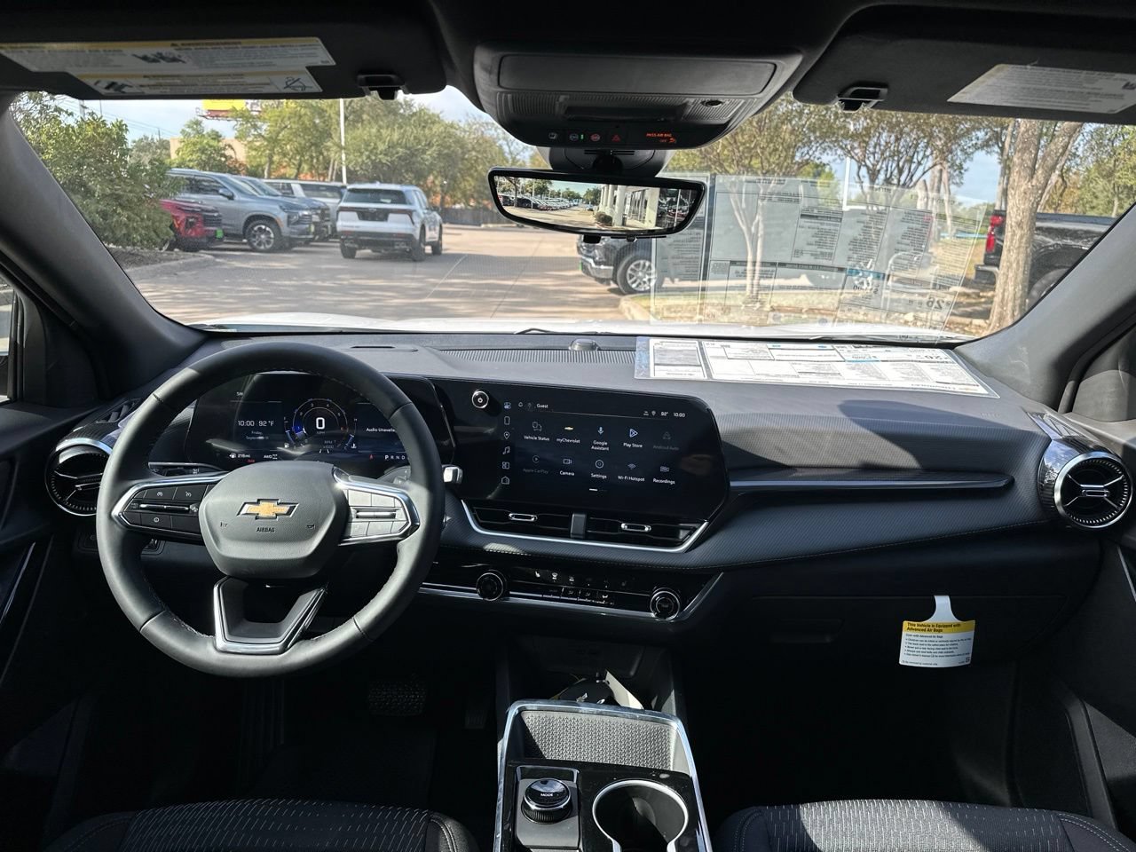 2027 Chevrolet Equinox LT SUV, photo 13