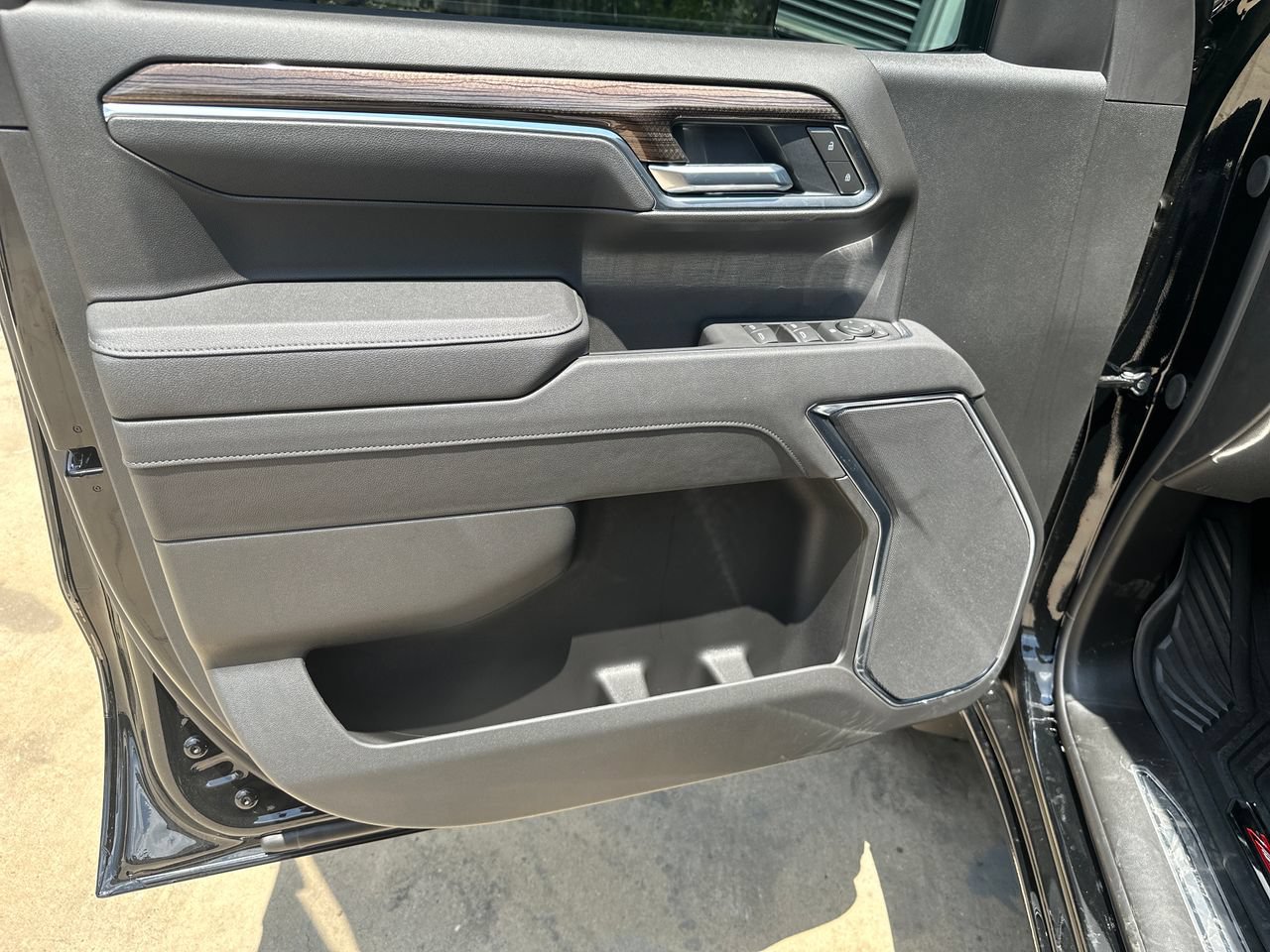 2026 Chevrolet Silverado 1500 LT Trail Boss, photo 11