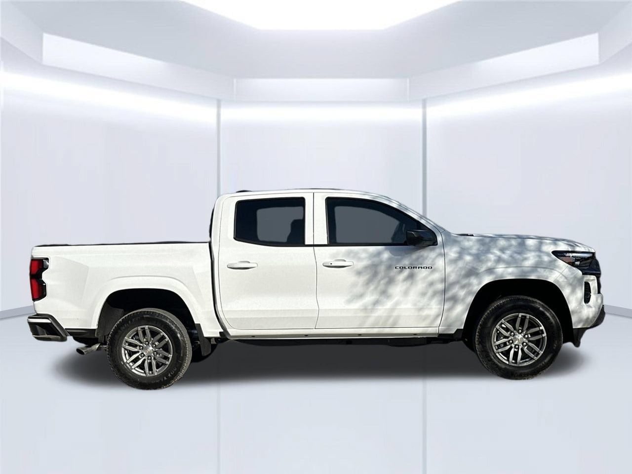 2026 Chevrolet Colorado LT - Photo 7