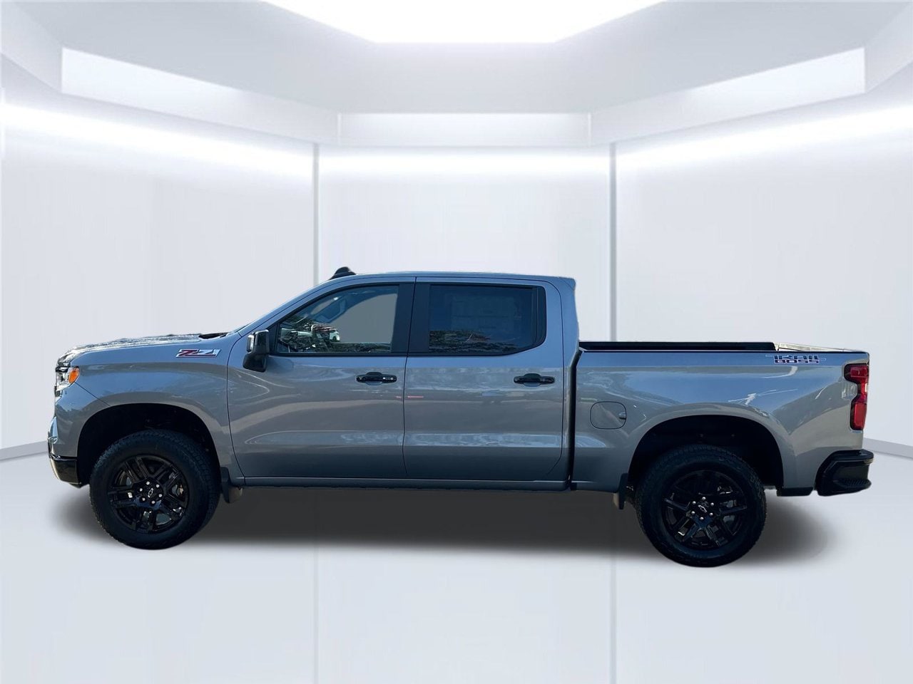 2026 Chevrolet Silverado 1500 LT Trail Boss Truck, photo 2