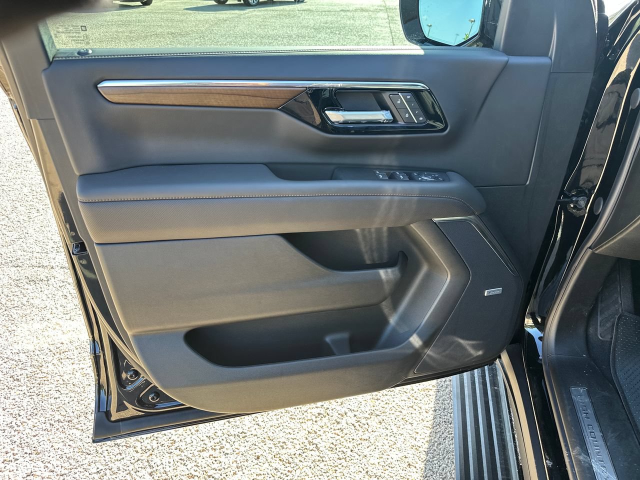 2026 Chevrolet Suburban High Country, photo 11