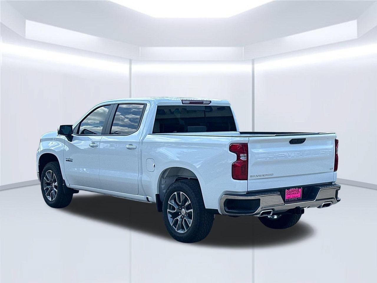 2026 Chevrolet Silverado 1500 LT, photo 3