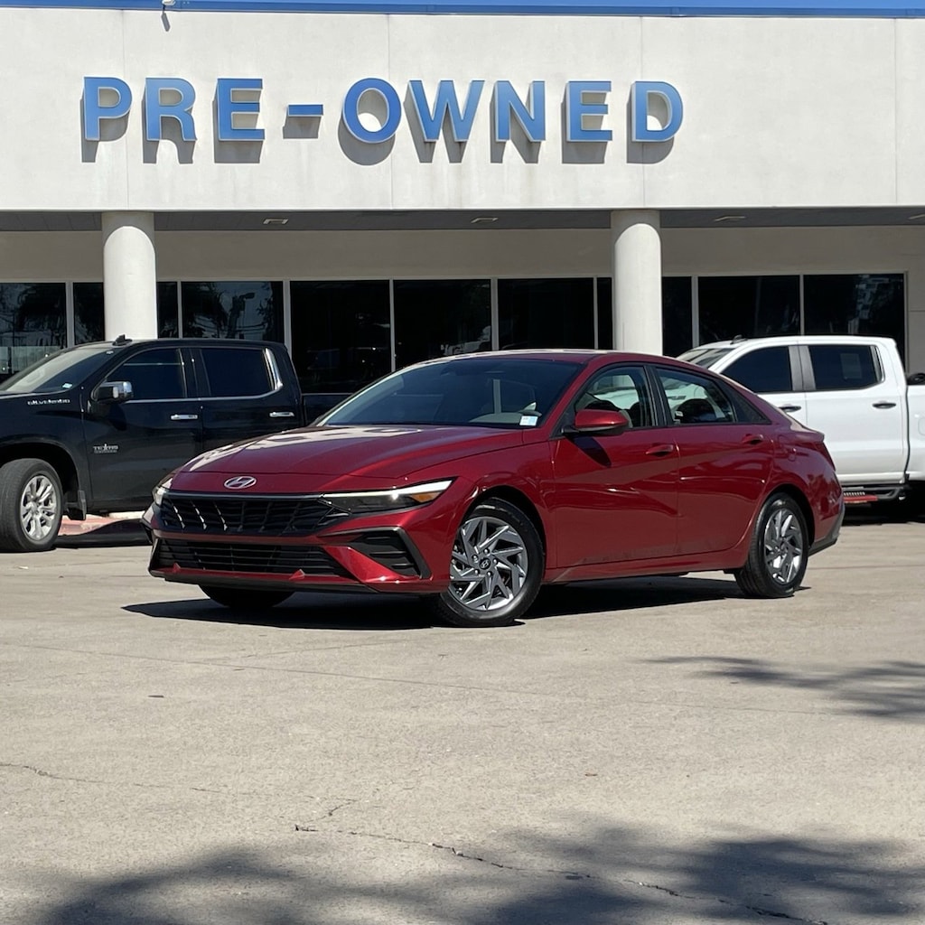 Used 2024 Hyundai Elantra SEL Sedan