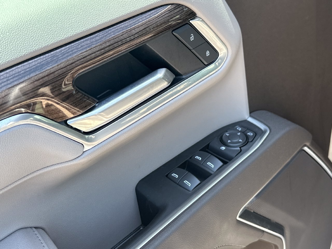 2026 Chevrolet Silverado 1500 LT - Photo 12