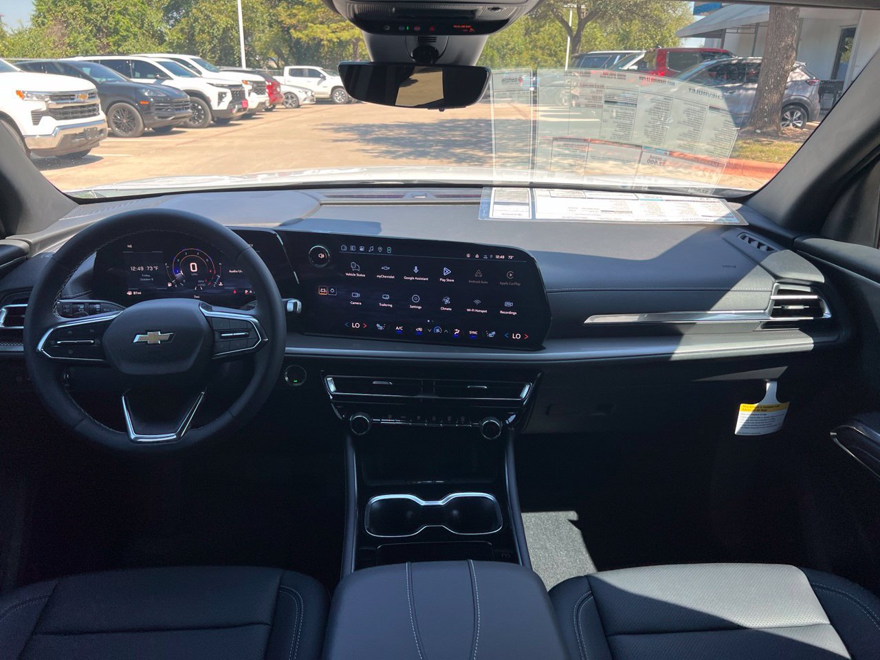 2027 Chevrolet Traverse LT SUV, photo 14