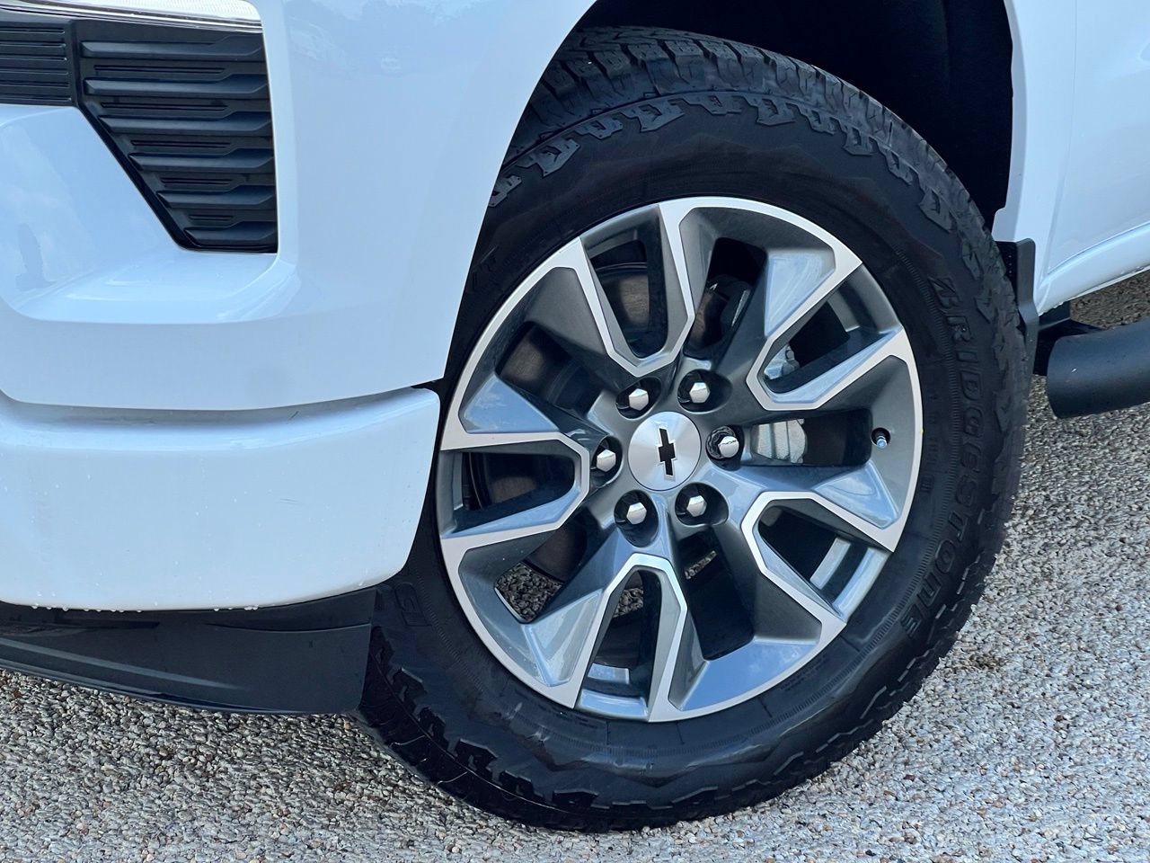 2026 Chevrolet Silverado 1500 RST Truck, photo 2