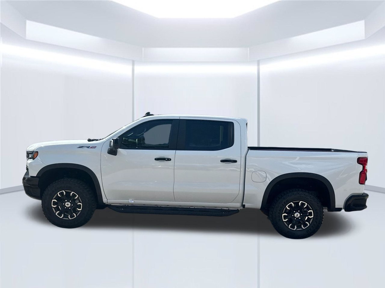 2026 Chevrolet Silverado 1500 ZR2 Truck, photo 3