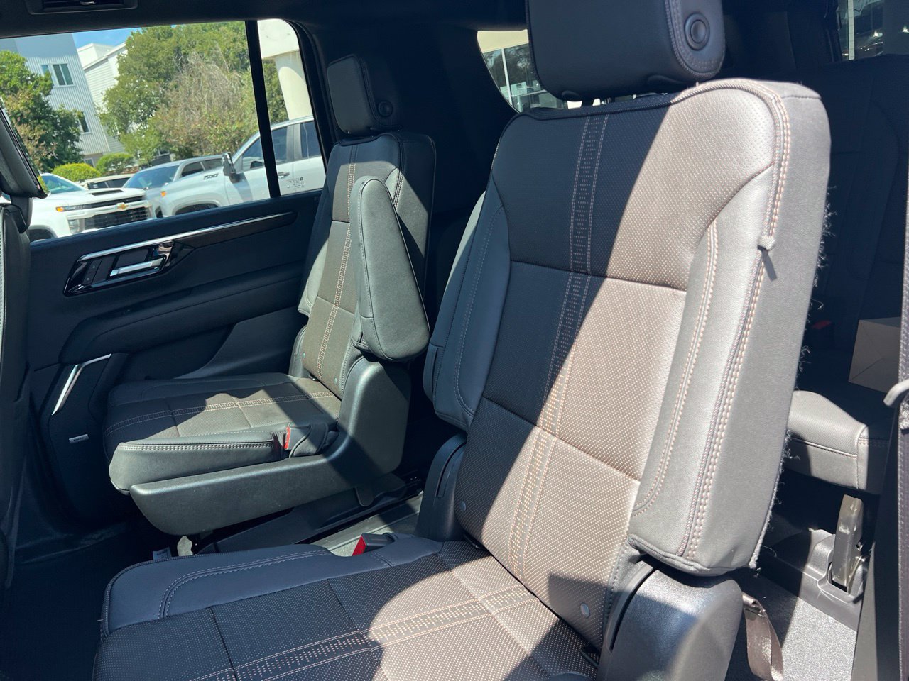 2026 Chevrolet Suburban High Country SUV, photo 27