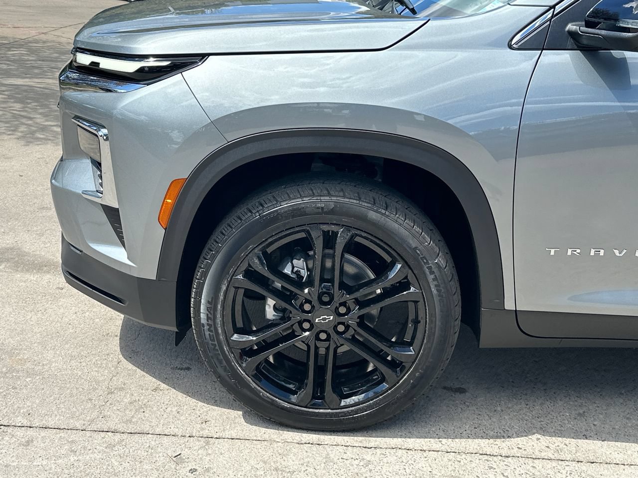 2027 Chevrolet Traverse LT, photo 18