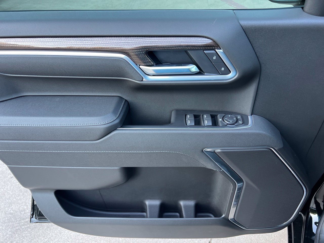 2026 Chevrolet Silverado 1500 LT - Photo 11