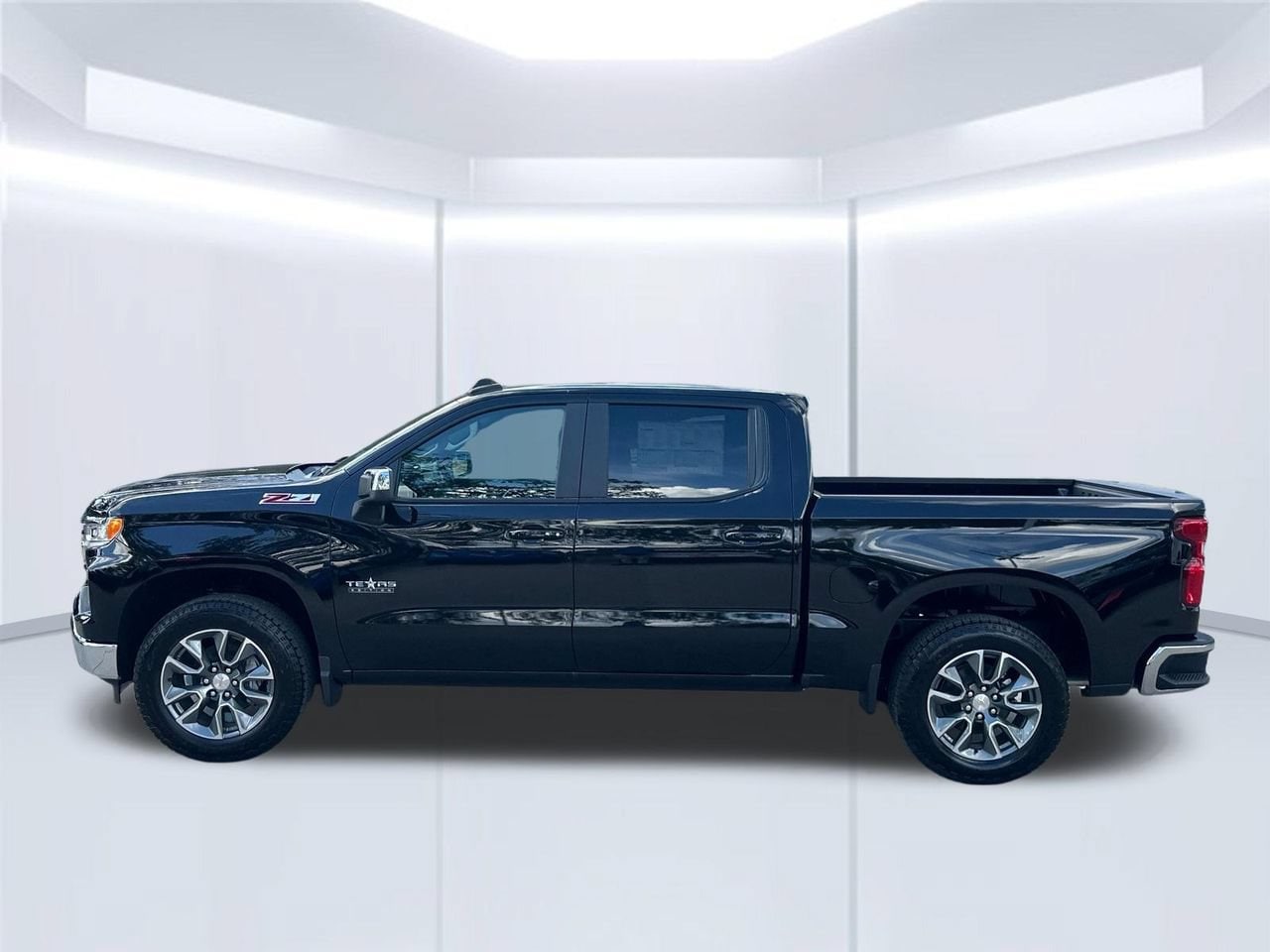 2026 Chevrolet Silverado 1500 LT Truck, photo 2