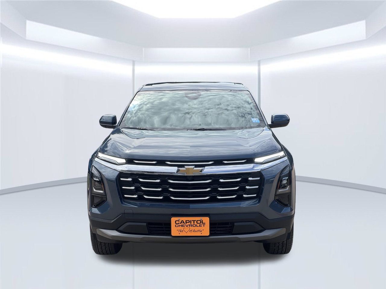 2027 Chevrolet Equinox LT - Photo 8