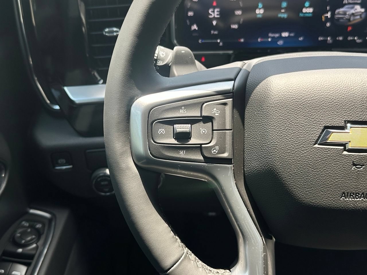 2026 Chevrolet Silverado 1500 LT Truck, photo 16