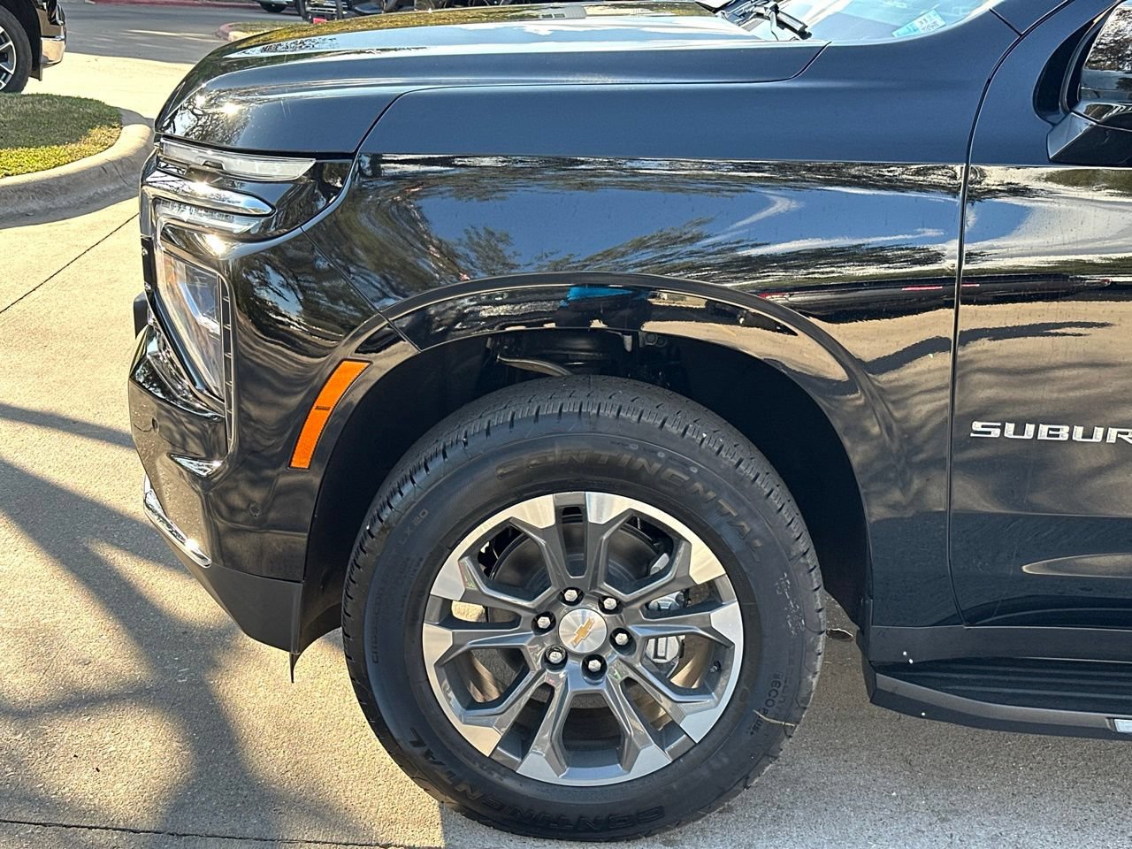 2026 Chevrolet Suburban LT, photo 26