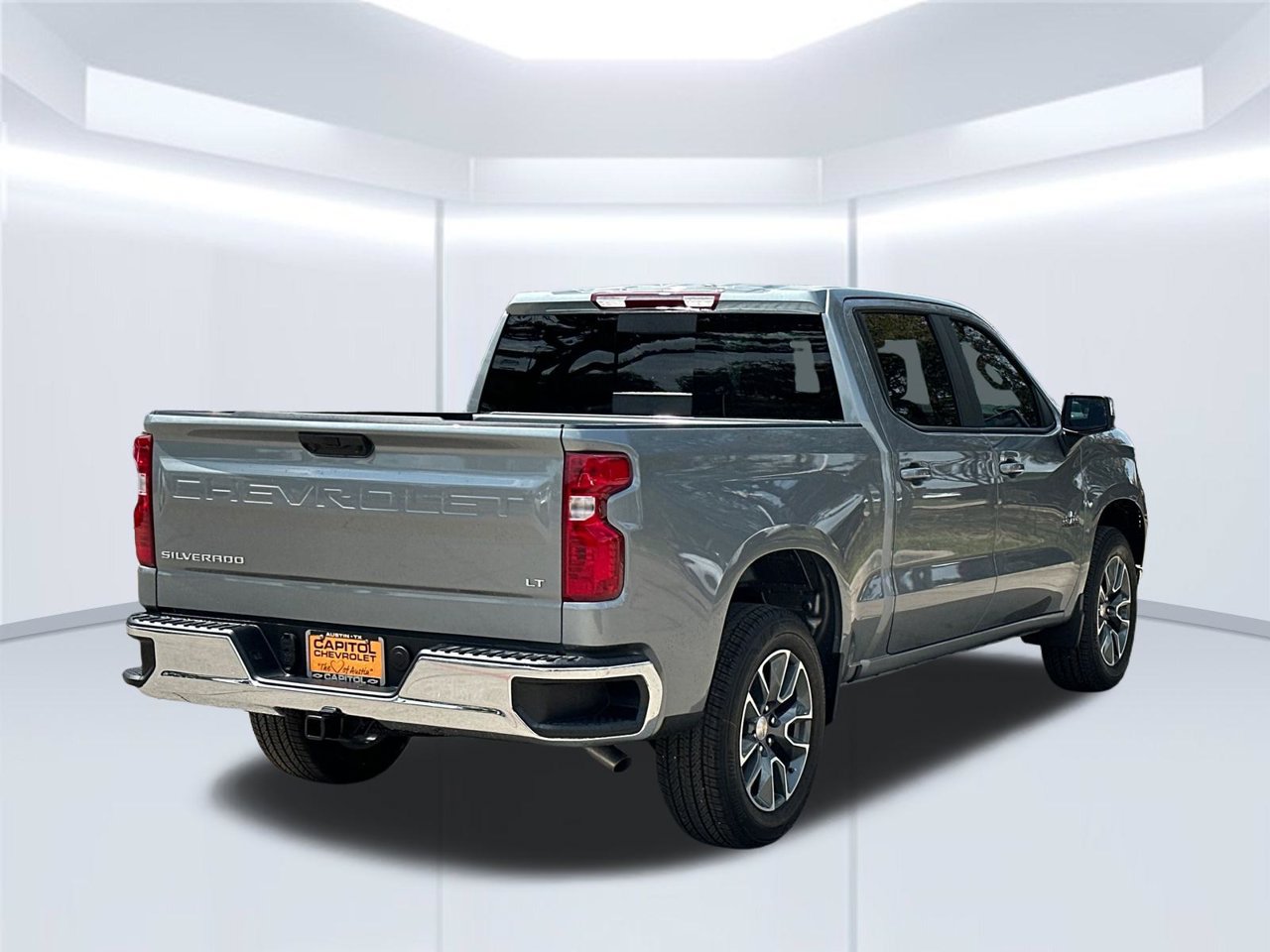 2026 Chevrolet Silverado 1500 LT - Photo 6