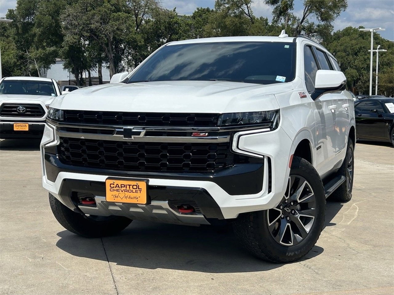 Used 2022 Chevrolet Tahoe Z71 with VIN 1GNSKPKD3NR332245 for sale in Austin, TX